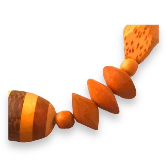 Vintage African wood bead necklace - Picture 4 of 6